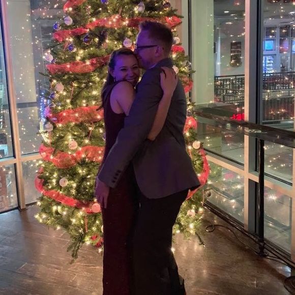 Meet your Posher, Sarah - Picture 1 of 1